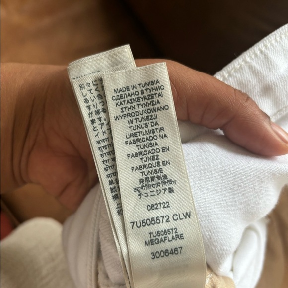 7 for all mankind | Mega Flare Jean in Clean white | size 30 - Picture 6 of 11